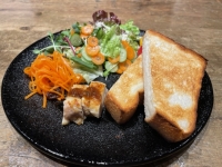 ���ϲ�����Υ����ץ졼�ȡ�